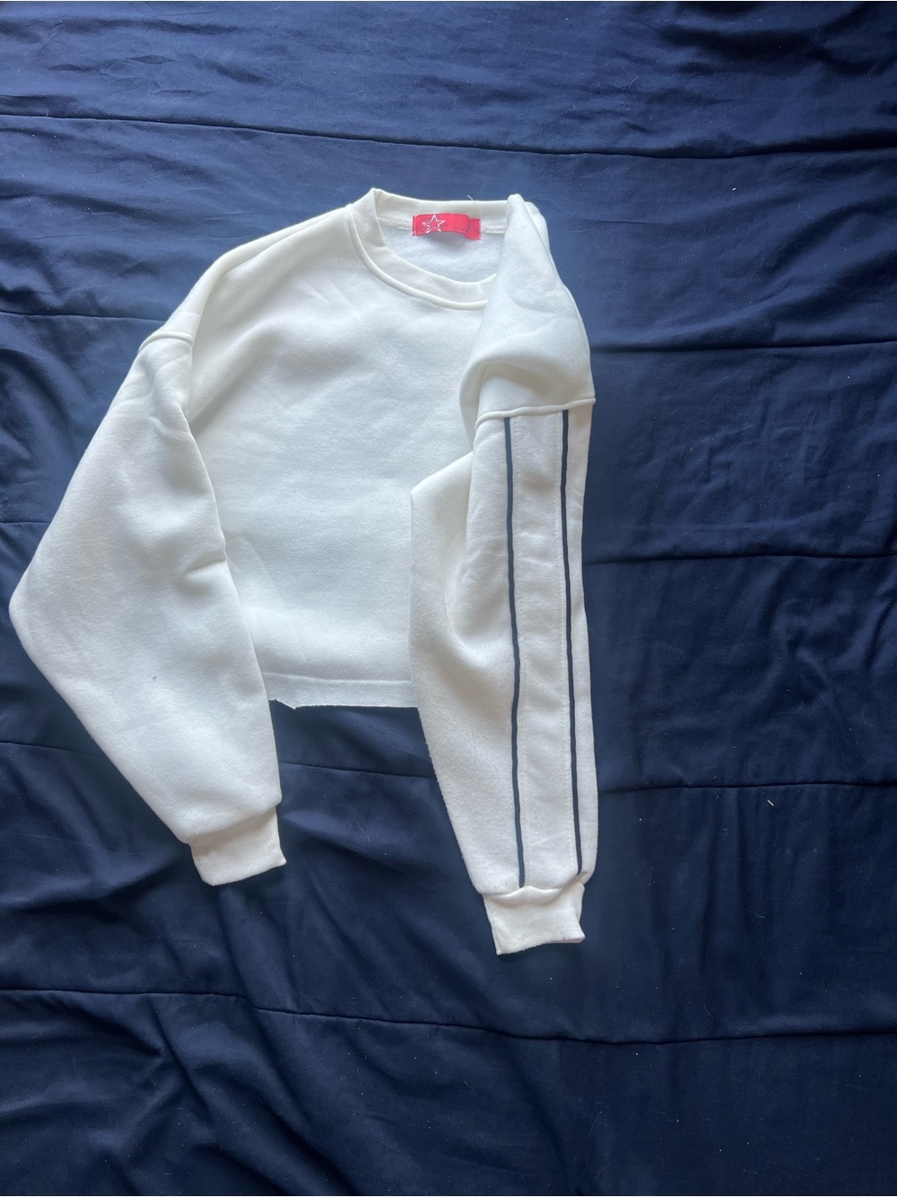 White Cropped Crewneck Sweatshirt with Side Stripe